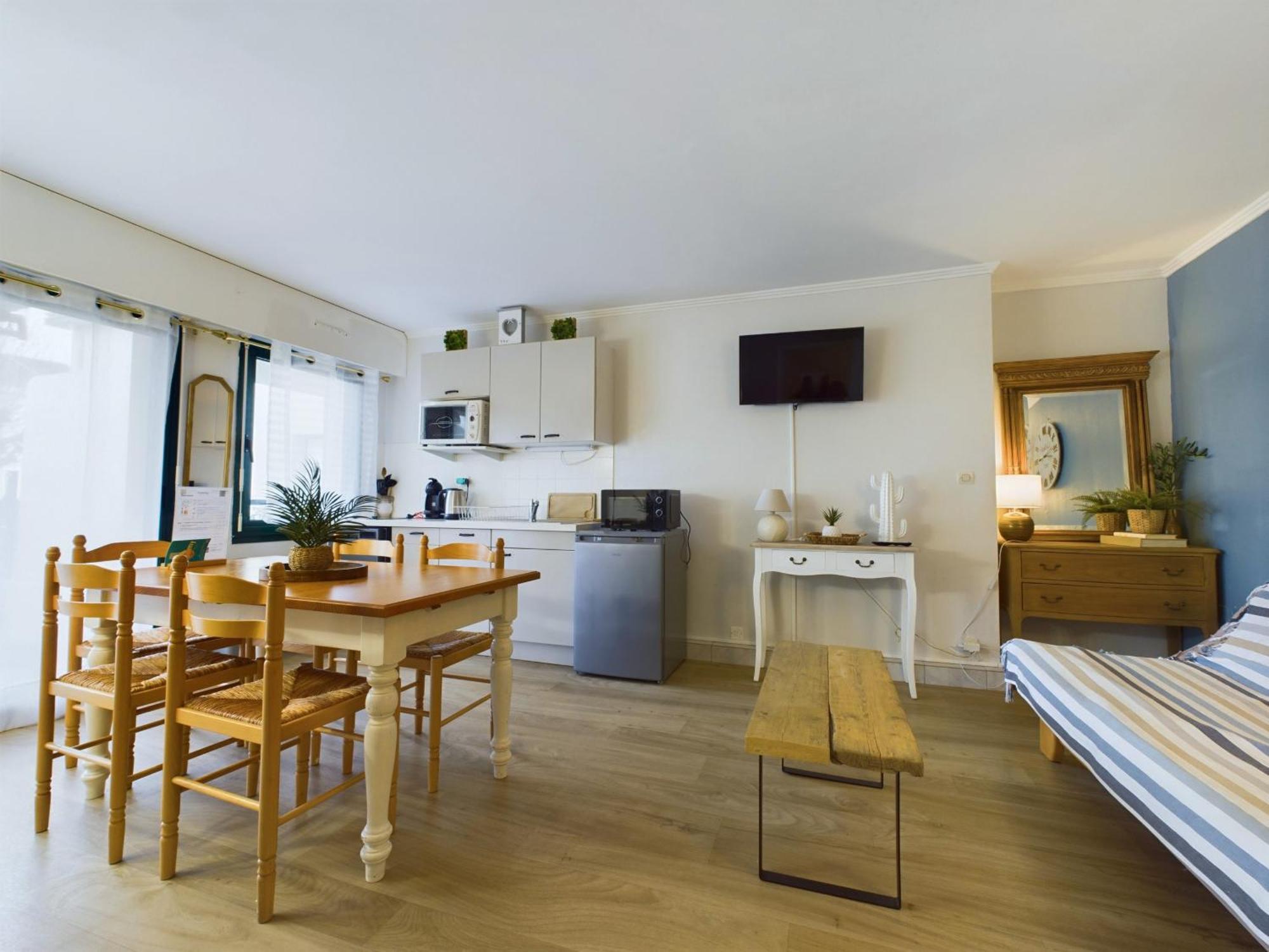 Charmant Appartement Lumineux Pour 4 Au Pouliguen Ле-Пулиген Экстерьер фото